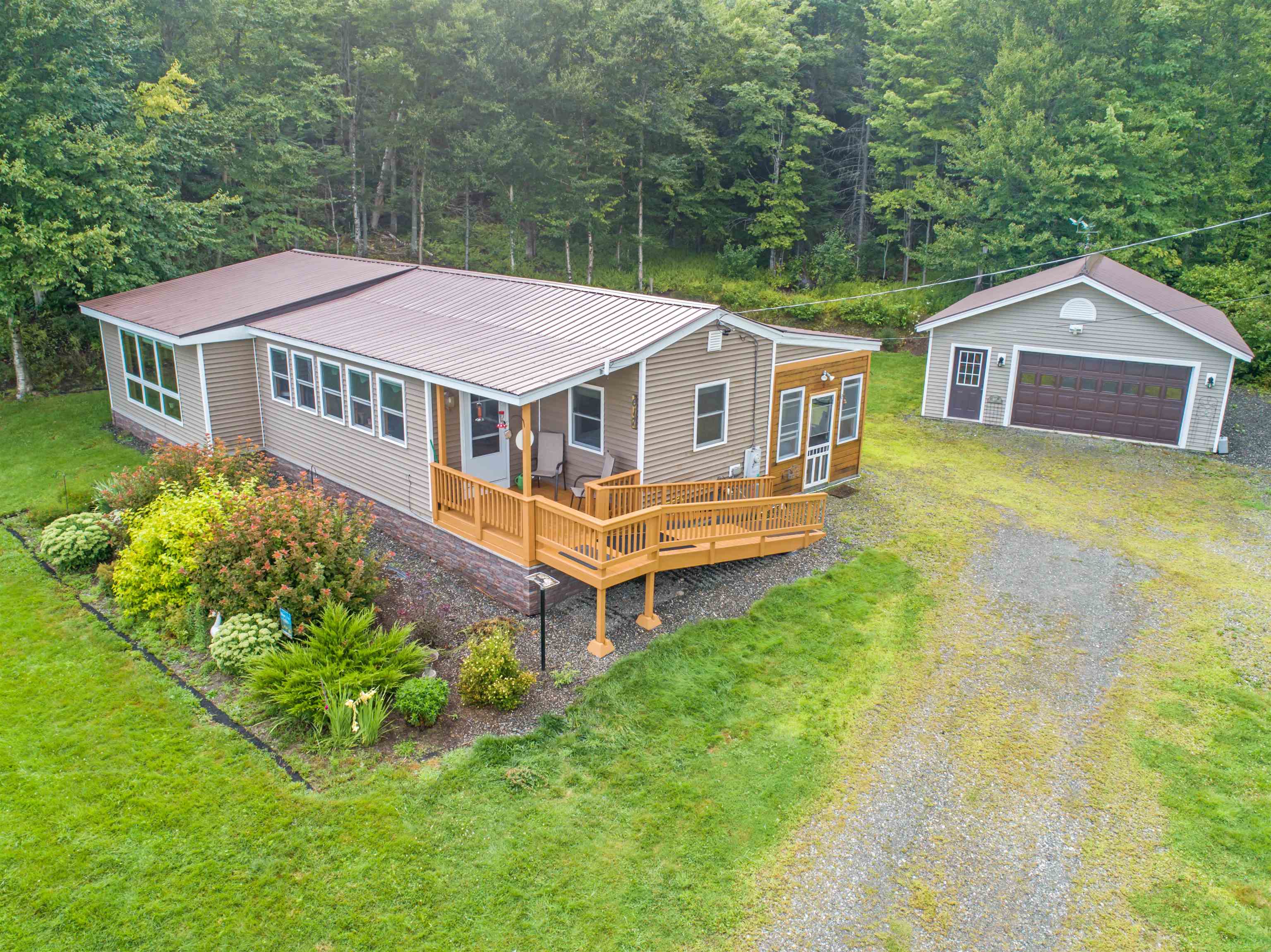 617 Back Lake Road Pittsburg, NH 03592 - Photo 1 of 32