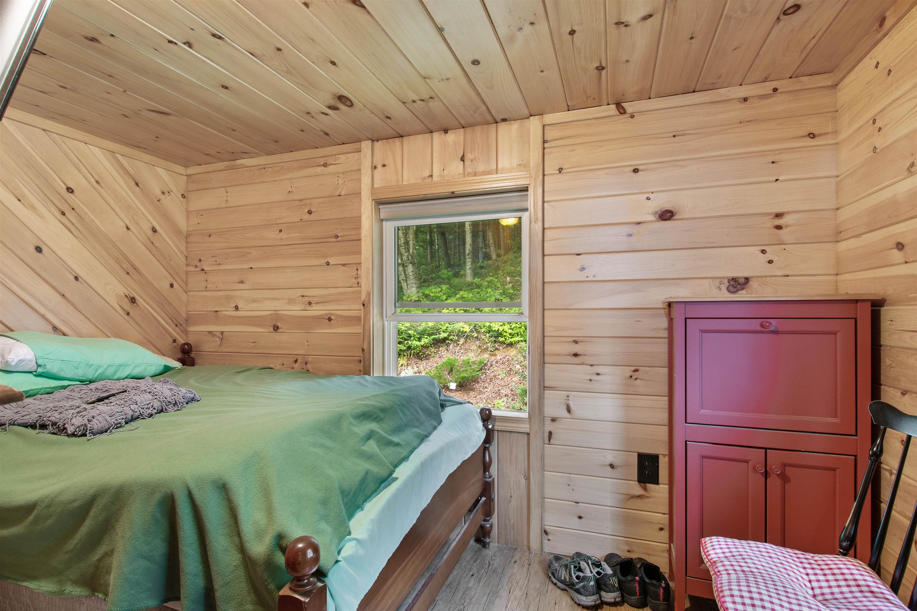 617 Back Lake Road Pittsburg, NH 03592 - Photo 21 of 32