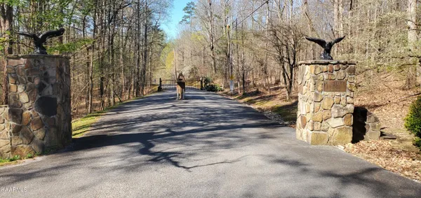 $129,900 | 331 Chestnut Ridge Road, Walland, TN 37886