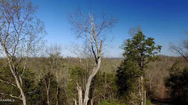 $129,900 | 331 Chestnut Ridge Road, Walland, TN 37886