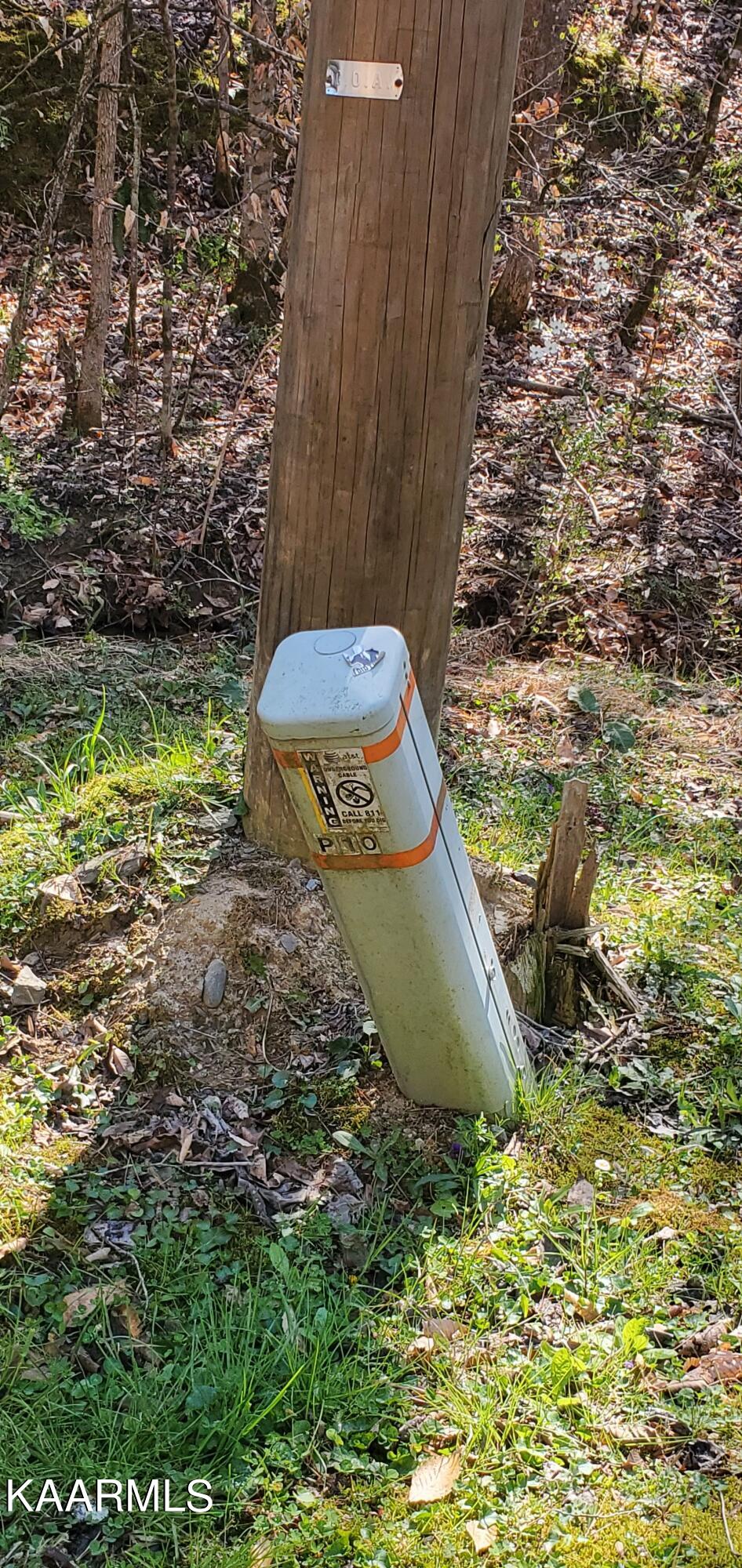 331 Chestnut Ridge Road Walland, TN 37886 - Photo 36 of 37 36 Utility Box at Driveway