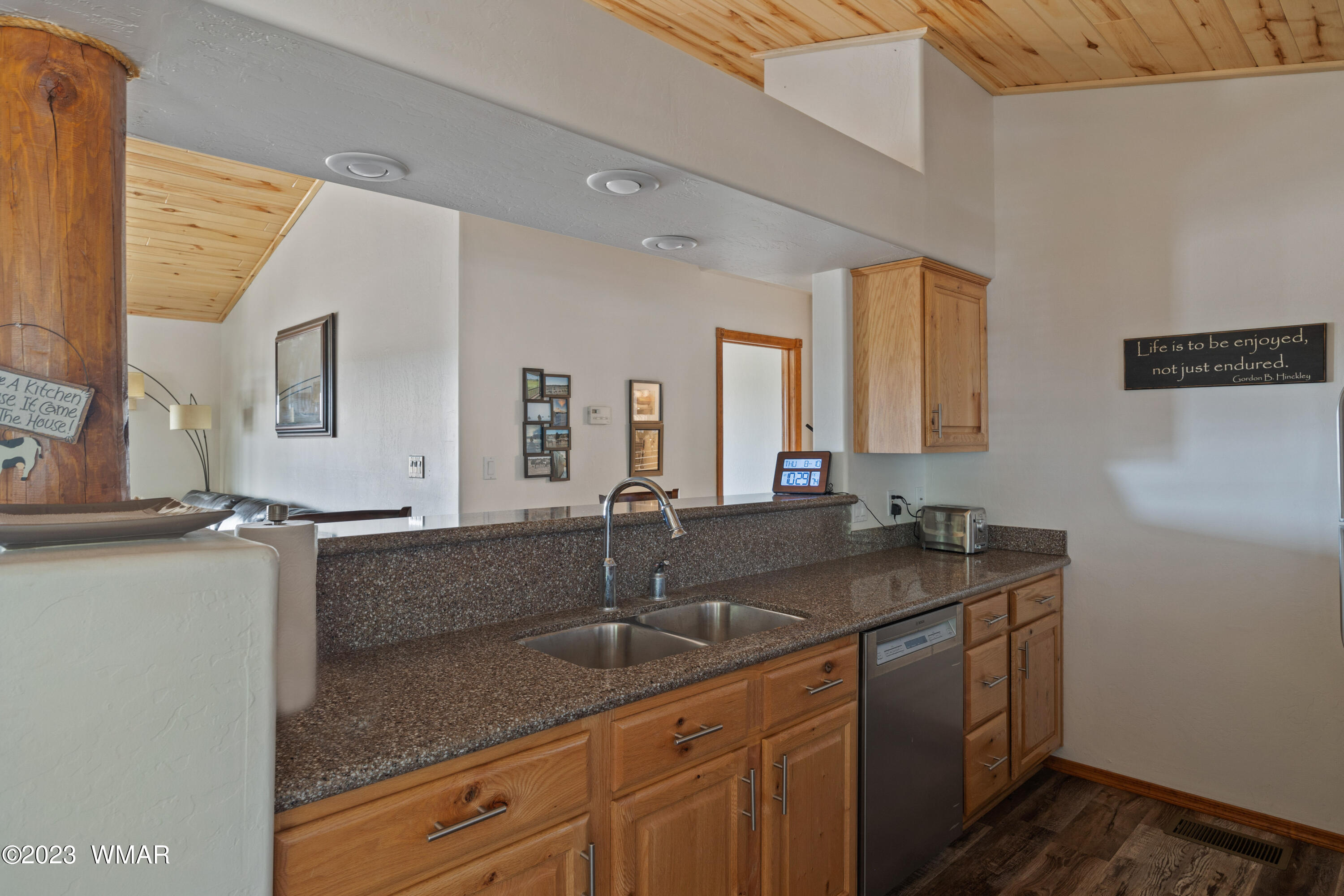 2725 High Pine Loop Overgaard, AZ 85933 - Photo 12 of 45 Gallery Image 12