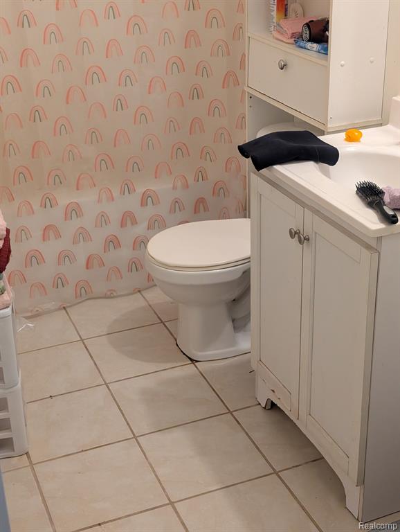 5008 West Burt Road Montrose, MI 48457 - Photo 6 of 11 Gallery Image 6