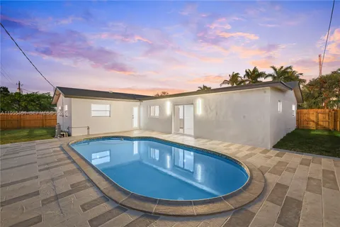$1,025,000 | 5641 Northeast 21st Avenue, Fort Lauderdale, FL 33308