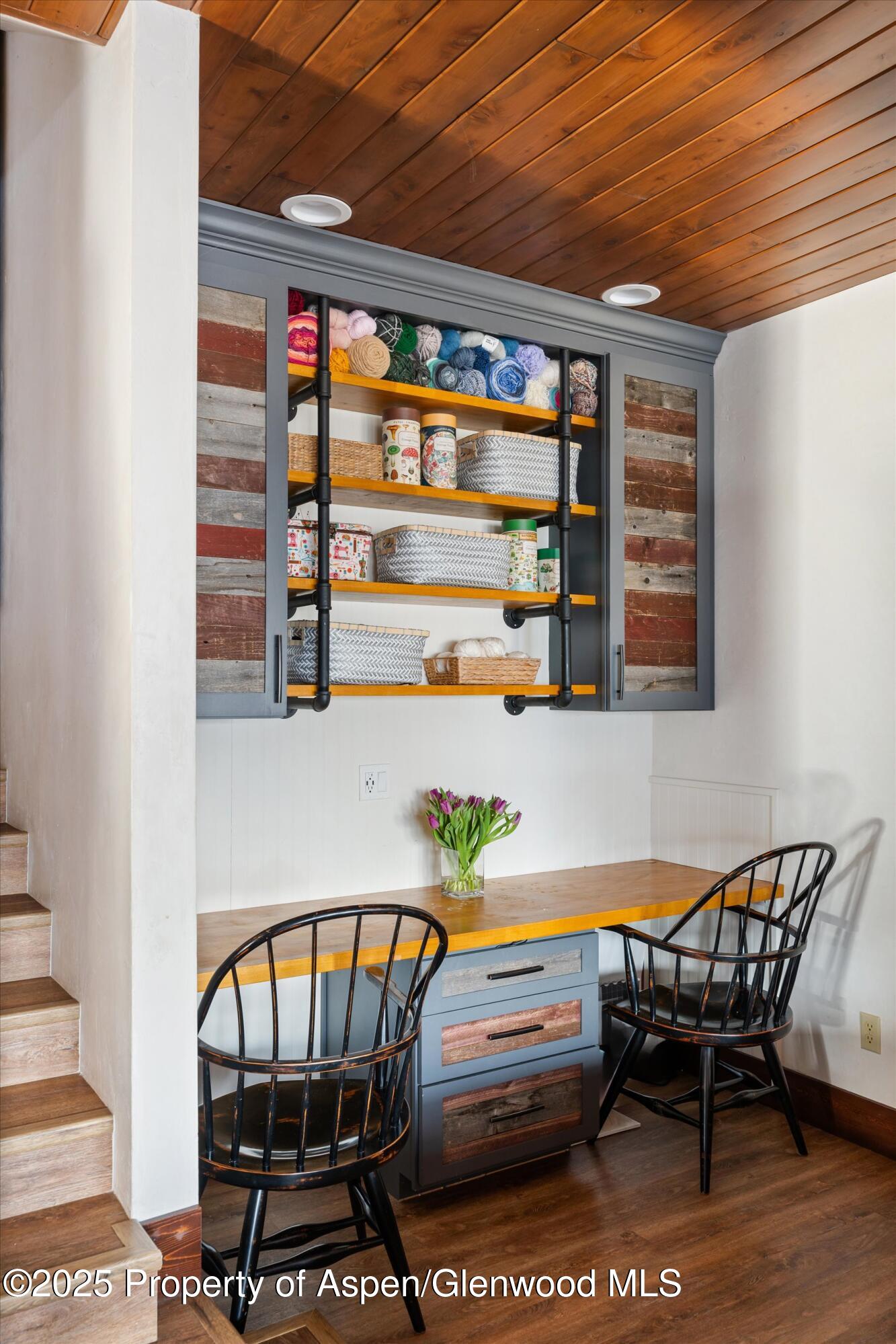 516 Sinclair Road Snowmass Village, CO 81615 - Photo 18 of 37 a outdoor space with a barbeque