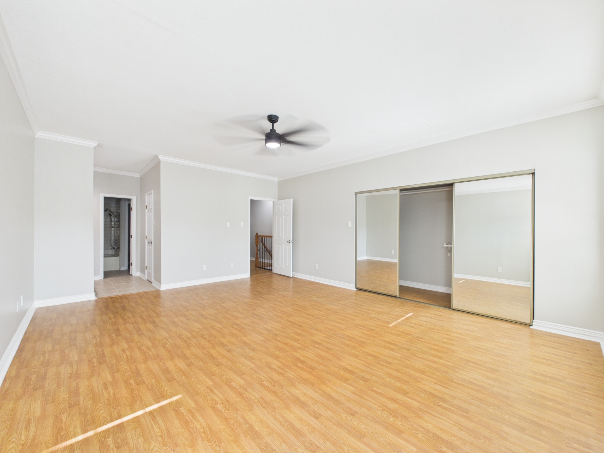 4001 Tanglewilde Street, Unit 709 Houston, TX 77063 - Photo 13 of 23 Comfortable primary suite with room for a king-sized bed