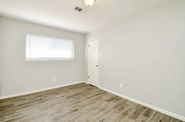 $2,400 | 9215 Sharpcrest Street, Houston, TX 77036