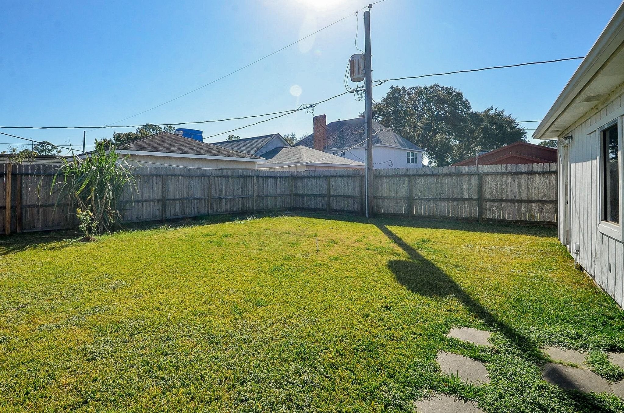 9215 Sharpcrest Street Houston, TX 77036 - Photo 27 of 31 a view of a backyard with swimming pool