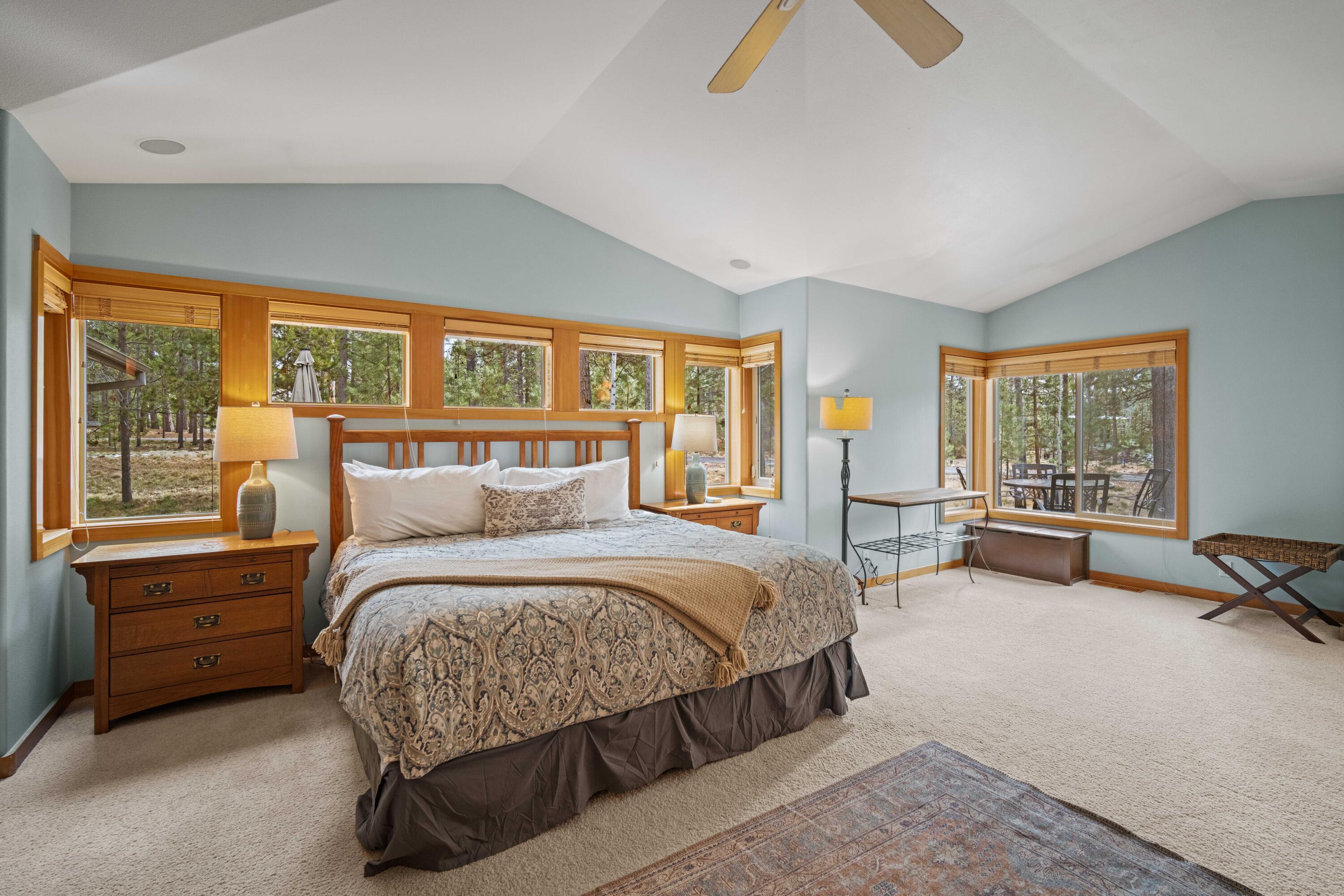 57655 Aspen Lane, Unit 2 Sunriver, OR 97707 - Photo 19 of 47 20 - primary.2