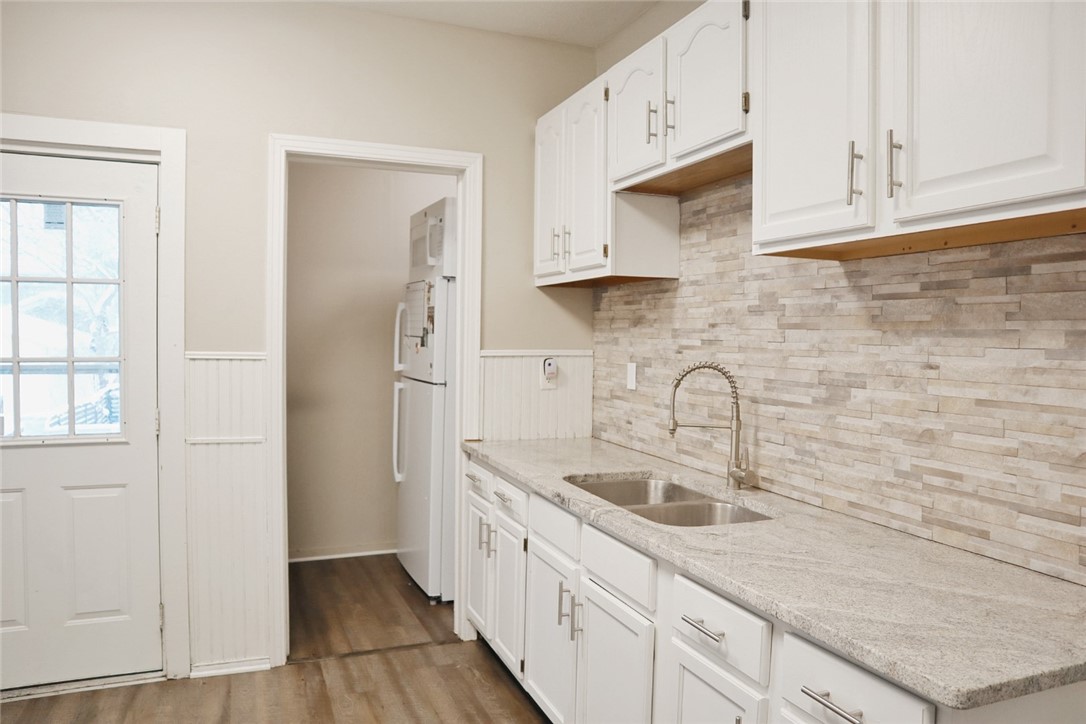 62 Normandy Avenue Rochester, NY 14619 - Photo 8 of 18 kitchen