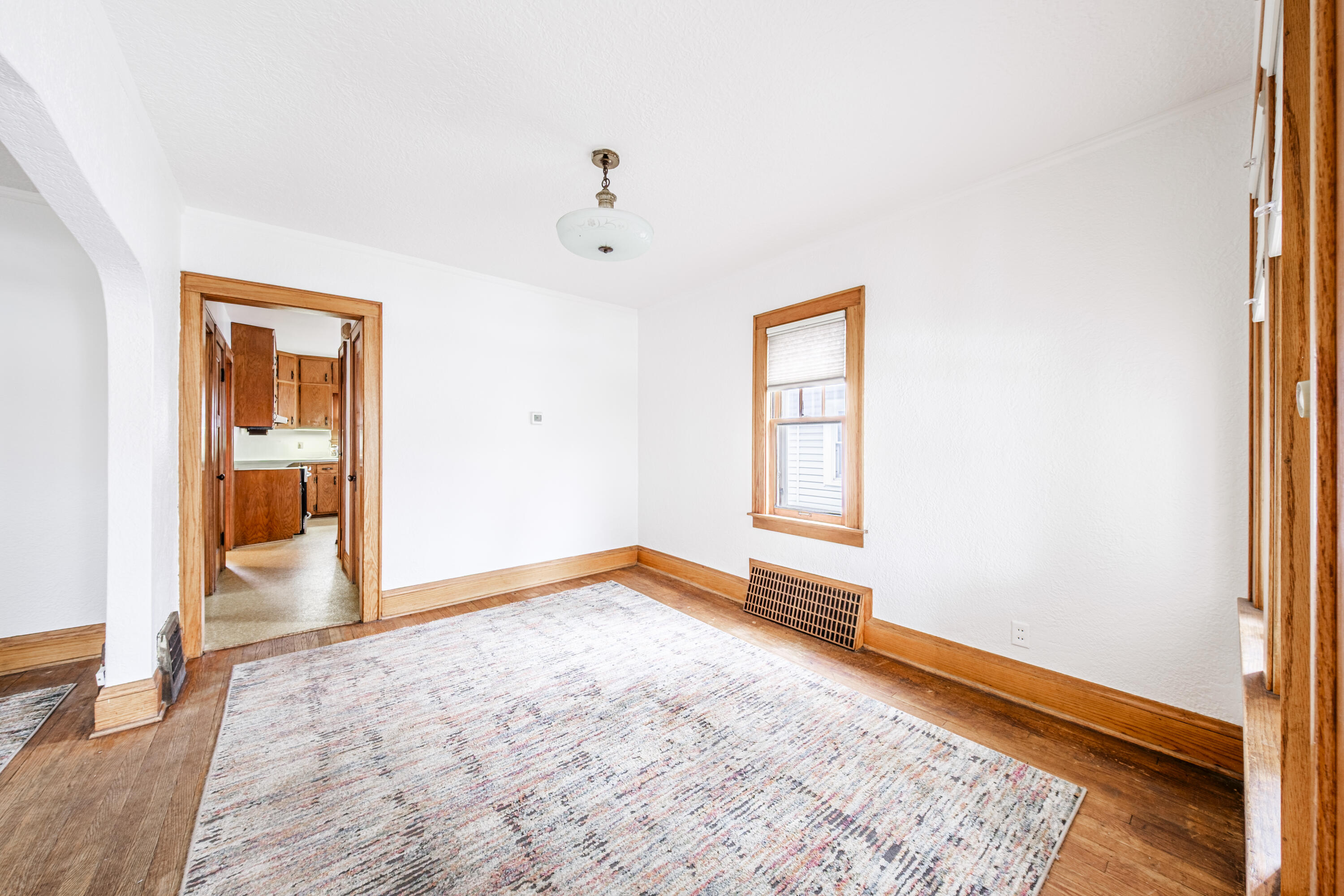 6508 West Mitchell Street West Allis, WI 53214 - Photo 12 of 28 Dining Room