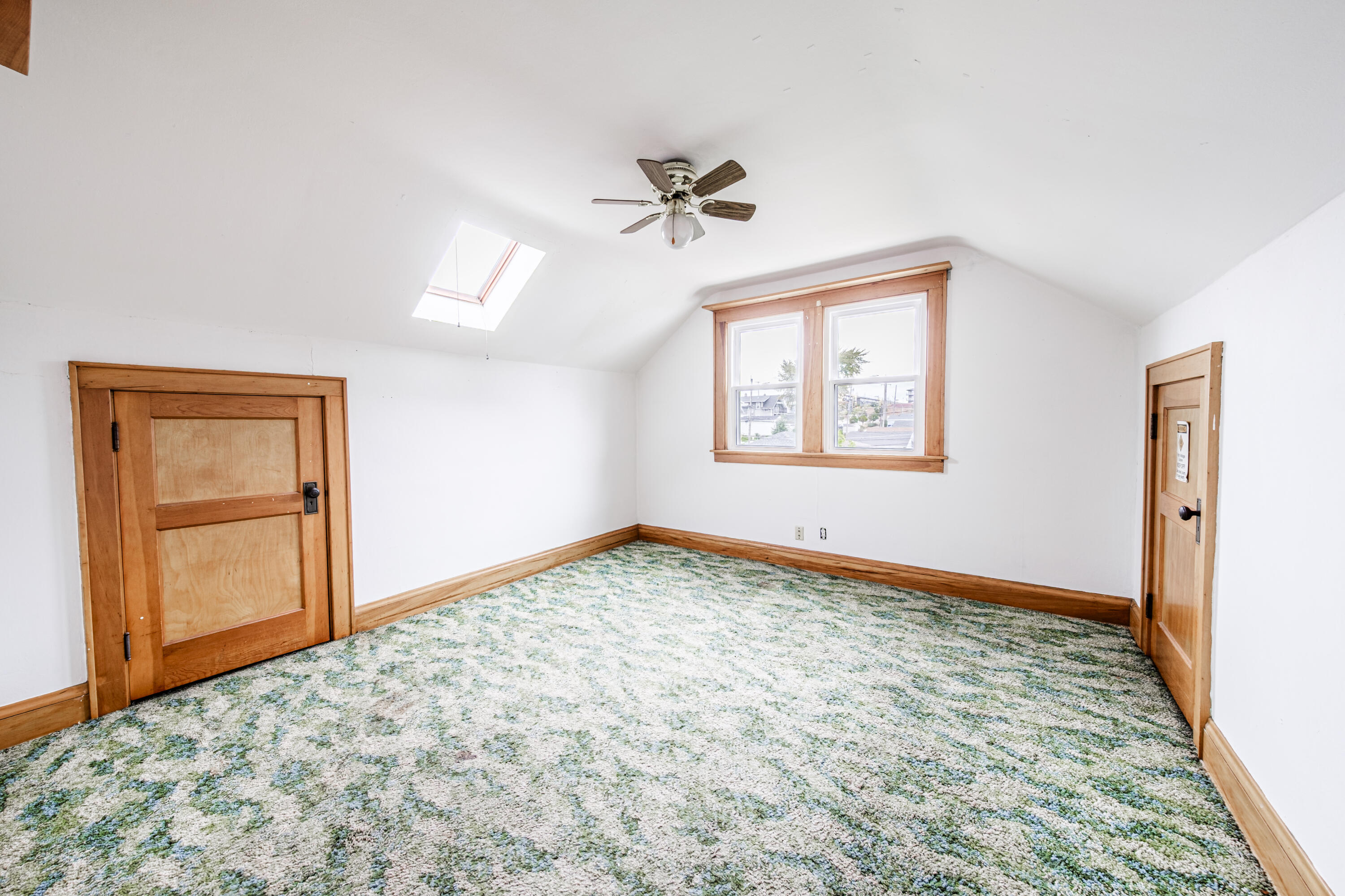 6508 West Mitchell Street West Allis, WI 53214 - Photo 18 of 28 Bedroom 3