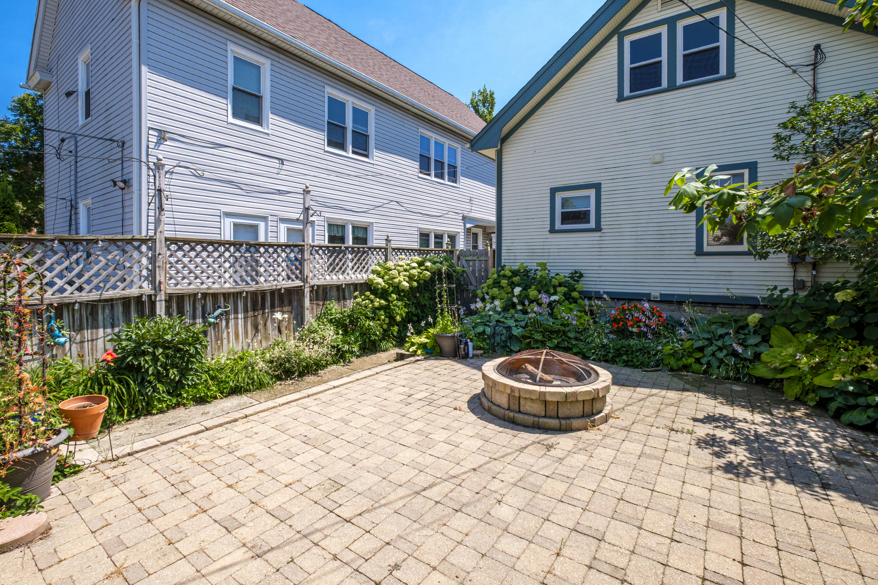 6508 West Mitchell Street West Allis, WI 53214 - Photo 26 of 28 Patio
