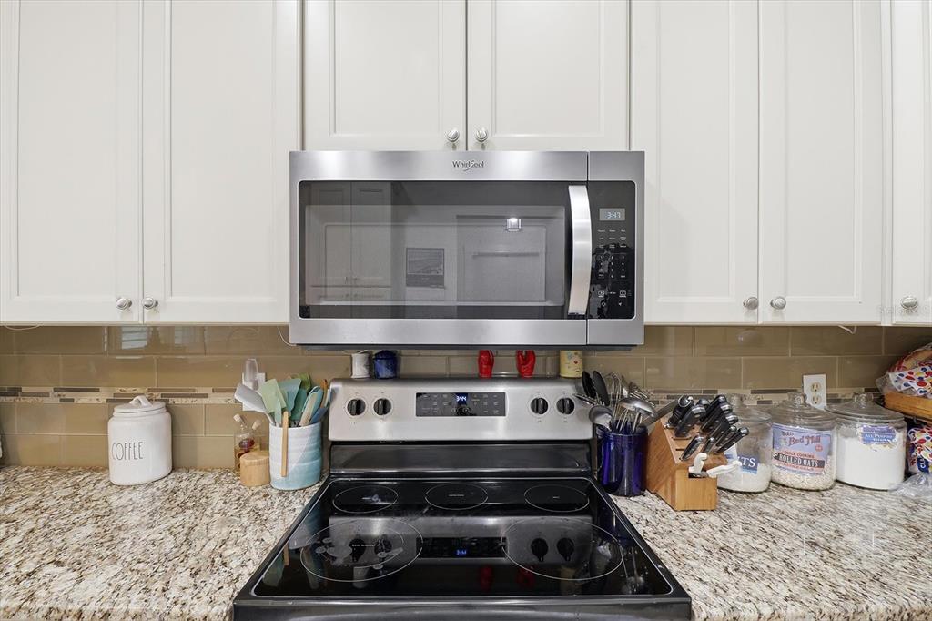 9285 Southwest 89th Terrace, Unit A Ocala, FL 34481 - Photo 13 of 39