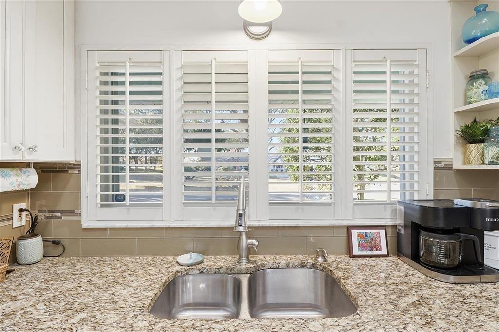 9285 Southwest 89th Terrace, Unit A Ocala, FL 34481 - Photo 14 of 39