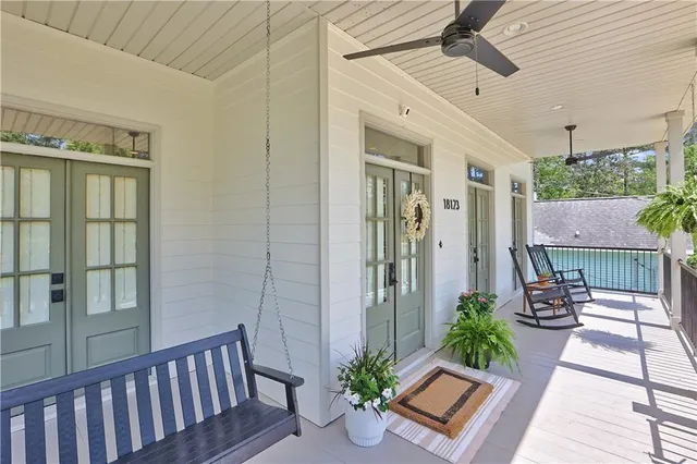 $425,000 | 18123 Cusachs Drive, Covington, LA 70433