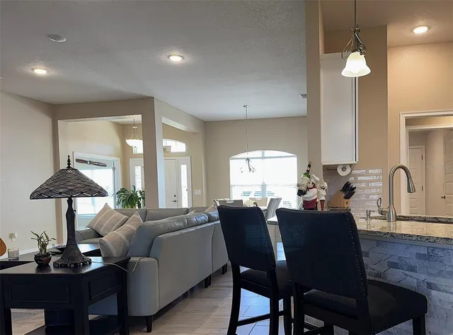 $424,900 | 9097 Southeast 48th Court Road, Ocala, FL 34480