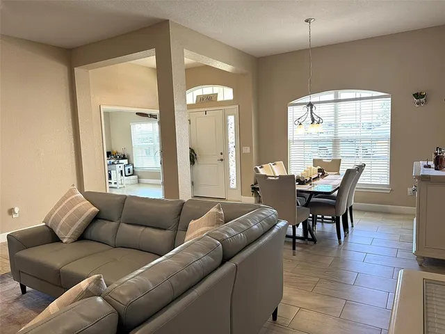 $424,900 | 9097 Southeast 48th Court Road, Ocala, FL 34480