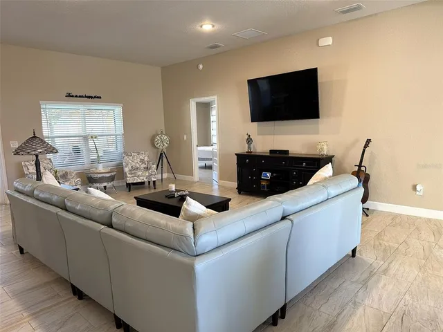 $424,900 | 9097 Southeast 48th Court Road, Ocala, FL 34480