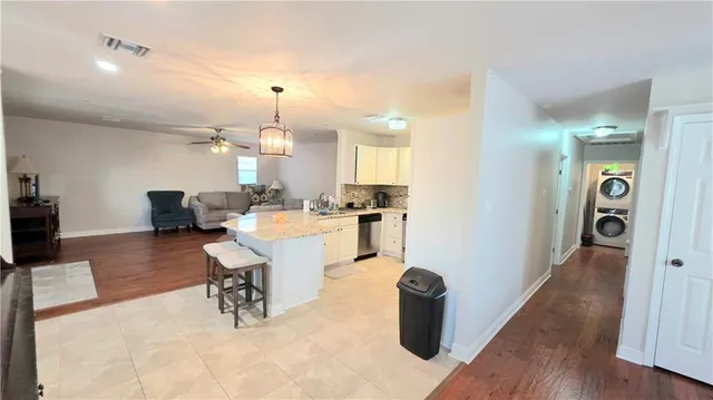 $2,000 | 111 Vista Drive, Unit A, Belle Chasse, LA 70037