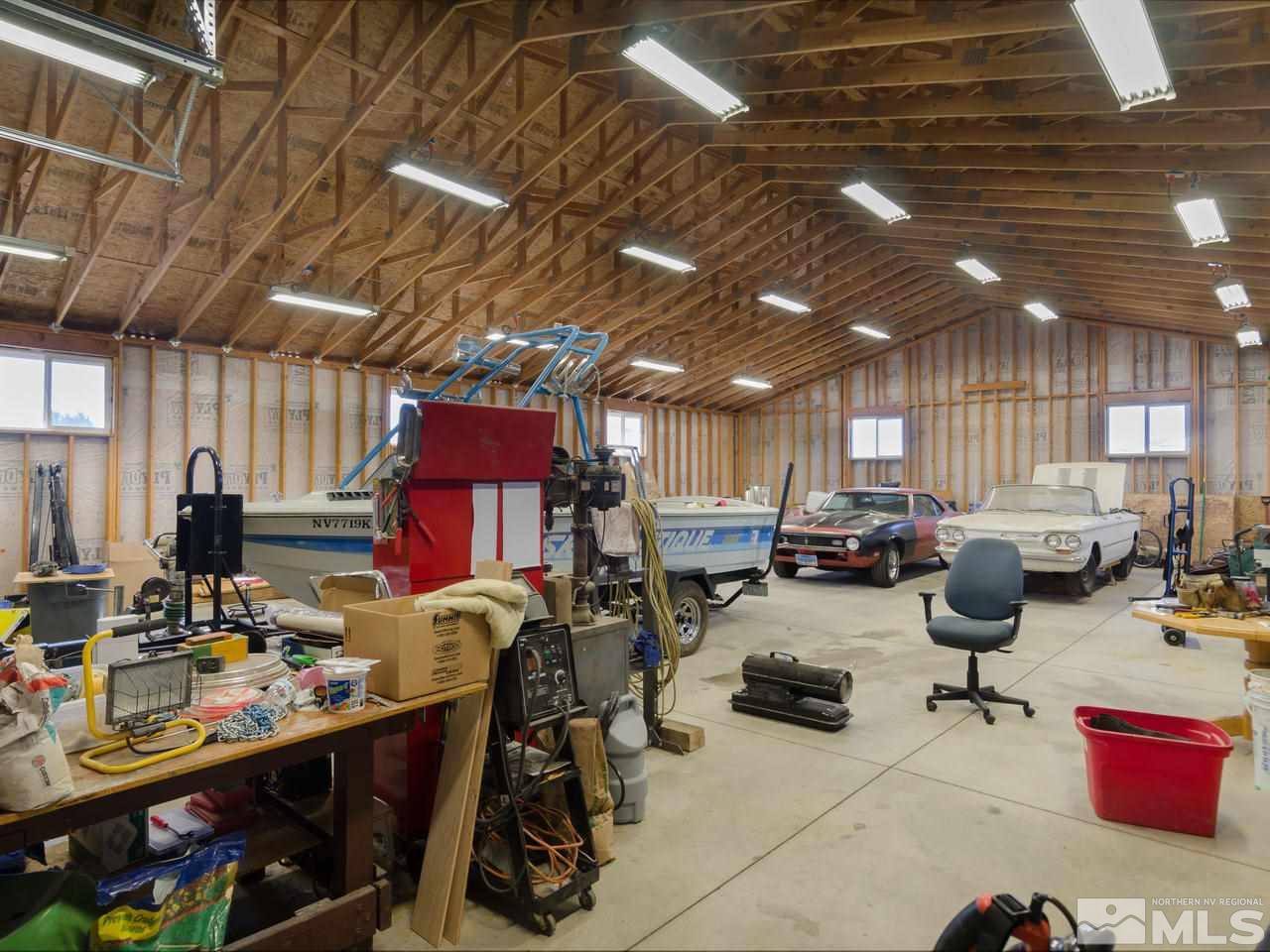 10315 Placerville Road Reno, NV 89508 - Photo 23 of 25 a room with gym equipment