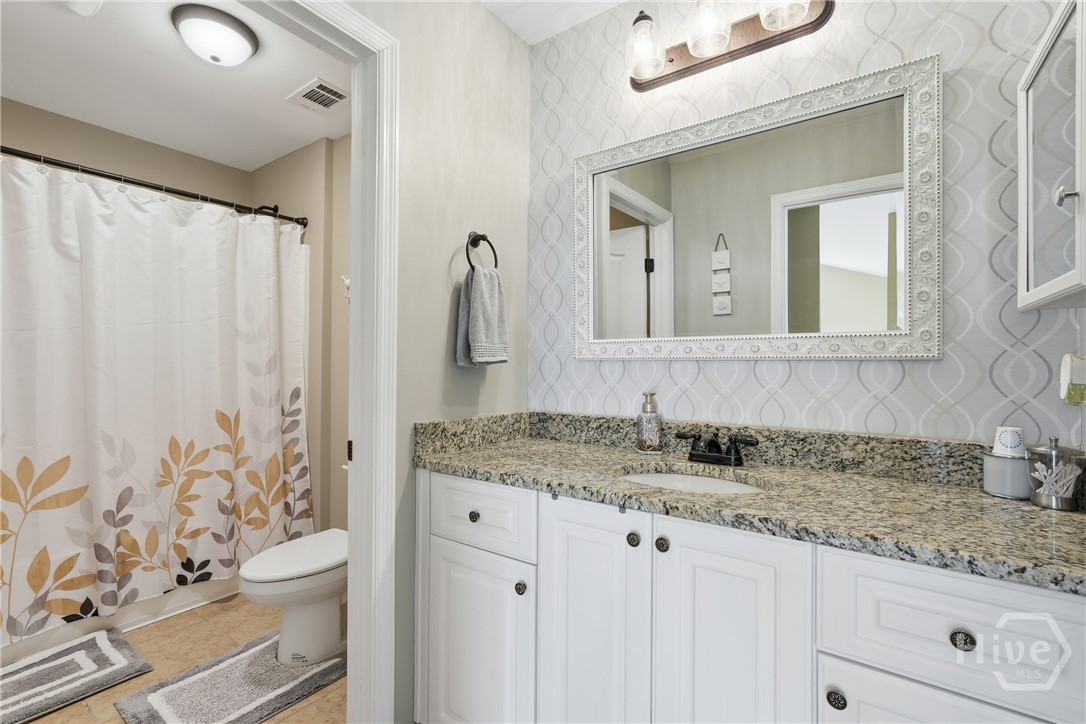 16 Wyndy Court Pooler, GA 31322 - Photo 27 of 49 Upstairs hall bathroom