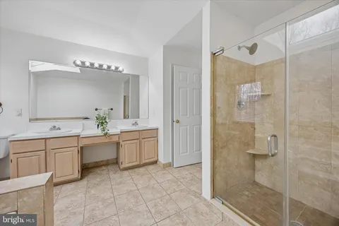 $585,000 | 1705 Rockcrest Court, Williamstown, NJ 08094