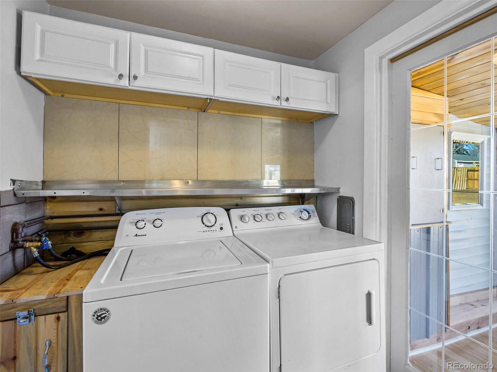 4835 Decatur Street Denver, CO 80221 - Photo 12 of 30 Gallery Image 12