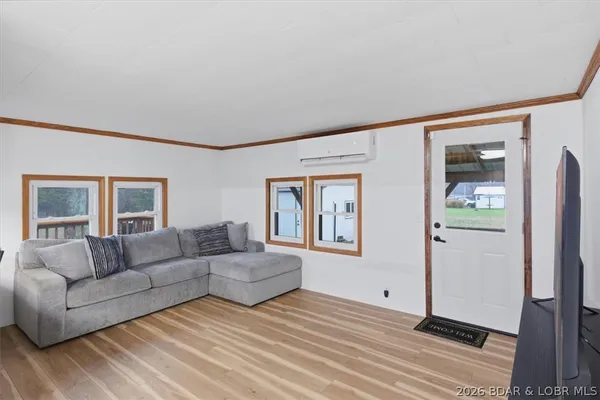 $195,000 | 21145 Highway 135, Stover, MO 65078