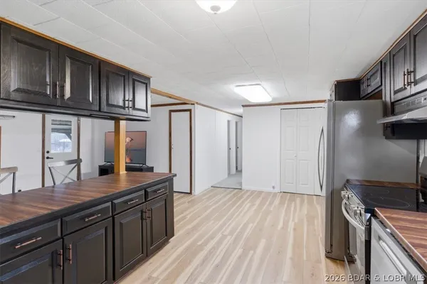 $195,000 | 21145 Highway 135, Stover, MO 65078