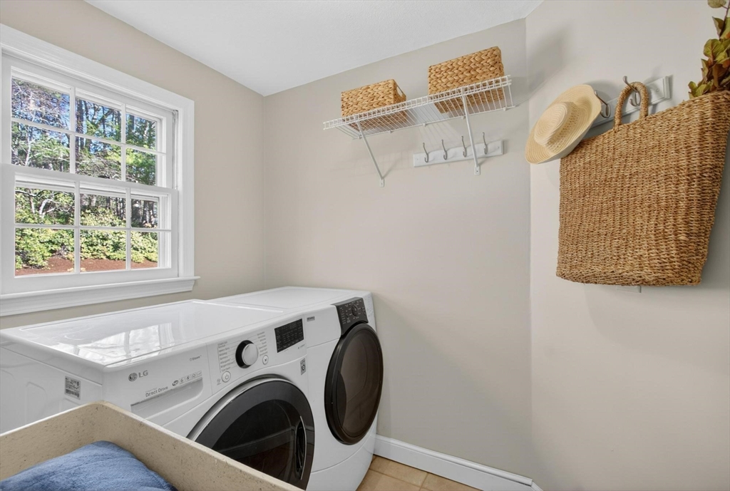 18 Bromfield Road Acton, MA 01720 - Photo 16 of 40