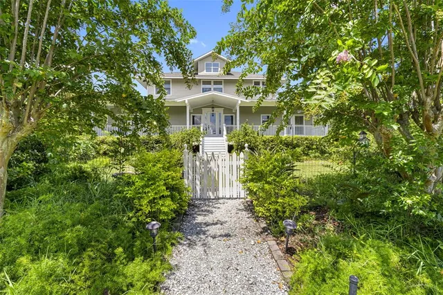 $1,750,000 | 1215 Bayshore Drive, Terra Ceia, FL 34250