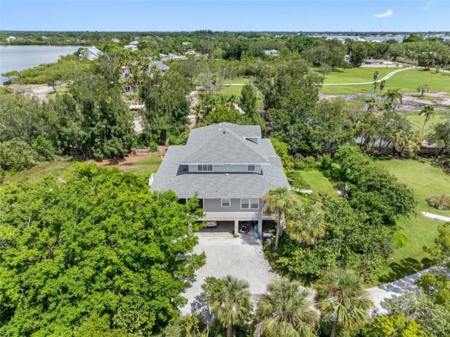 $1,750,000 | 1215 Bayshore Drive, Terra Ceia, FL 34250