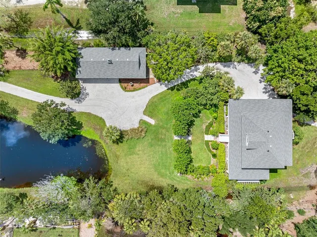 $1,750,000 | 1215 Bayshore Drive, Terra Ceia, FL 34250