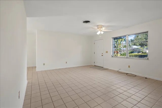 $426,000 | 1341 Southeast Starfish Lane, Stuart, FL 34996