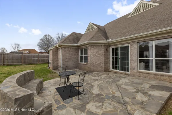 $370,000 | 7402 Grandiflora Drive, Olive Branch, MS 38654