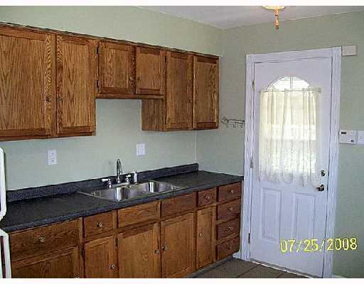 515 Harmony Avenue Rochester, PA 15074 - Photo 2 of 8 Kitchen.
