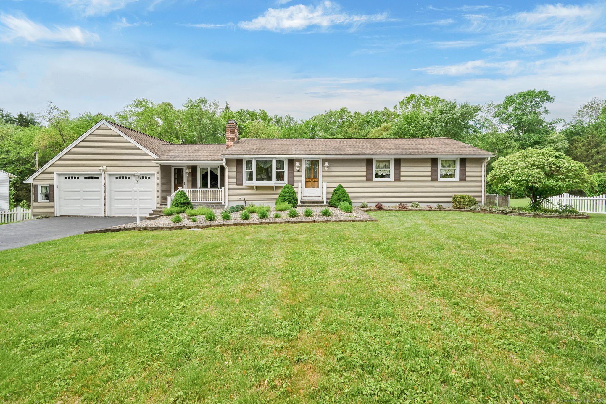 111 Raymond Road Windsor Locks, CT 06096 - Photo 1 of 1 Gallery Image 1