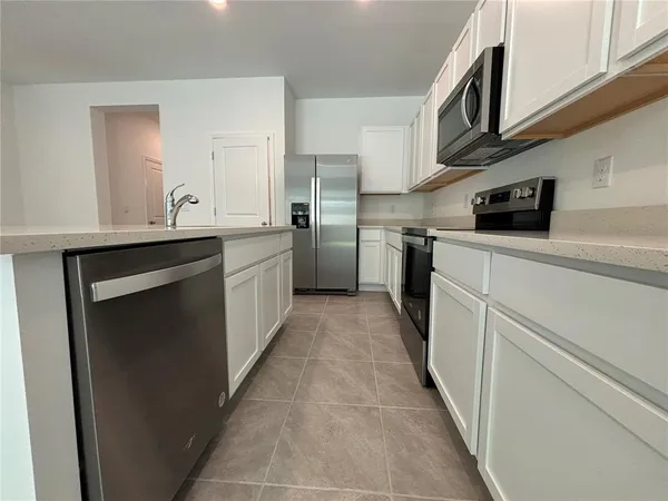 $2,200 | 17254 Ashe Juniper Lane, Land O Lakes, FL 34638