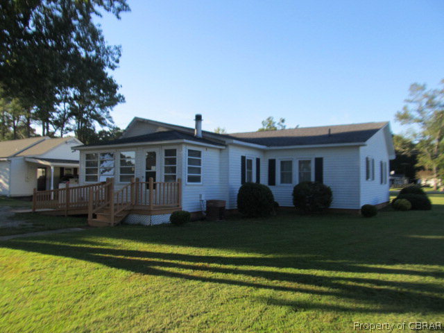 8660 Guinea Road Hayes, VA 23072 - Photo 2 of 8
