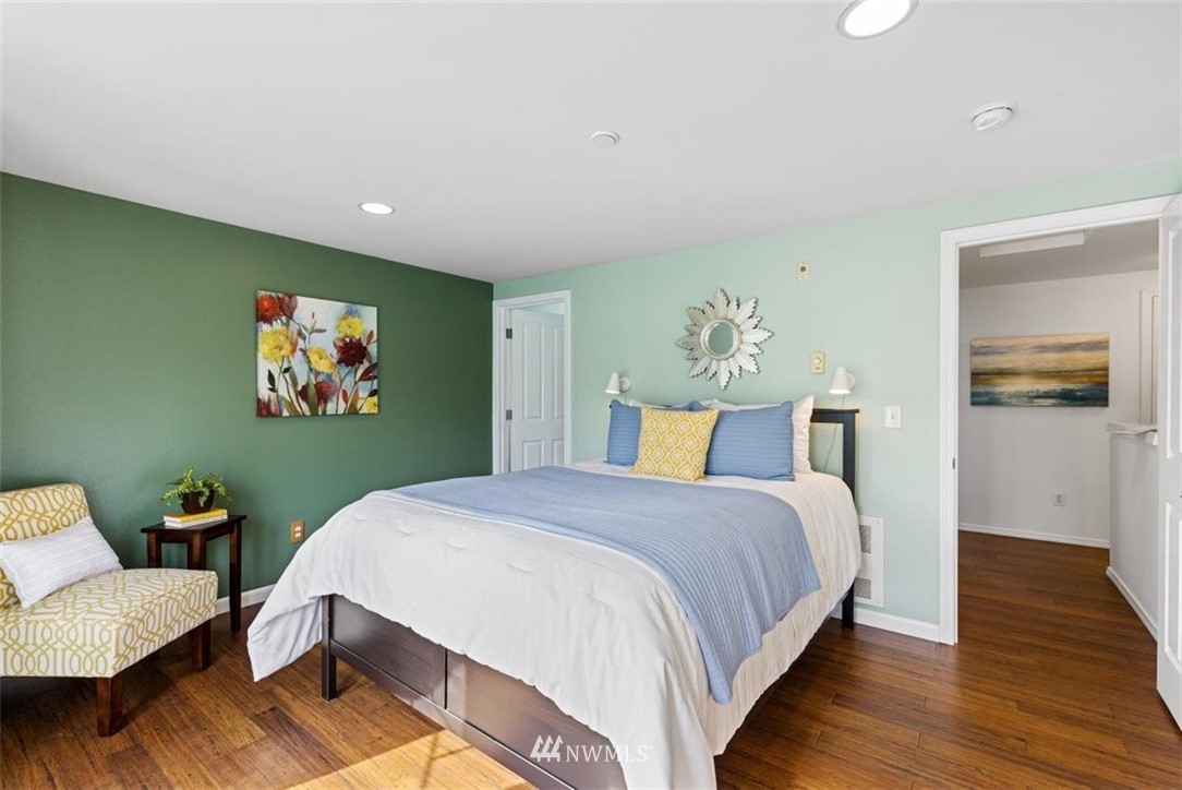 10139 Holman Road Northwest Seattle, WA 98177 - Photo 18 of 32 Gallery Image 18