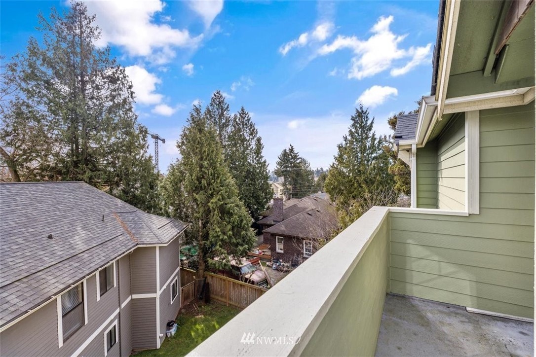 10139 Holman Road Northwest Seattle, WA 98177 - Photo 21 of 32 Gallery Image 21