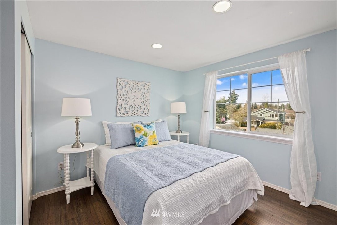 10139 Holman Road Northwest Seattle, WA 98177 - Photo 22 of 32 Gallery Image 22