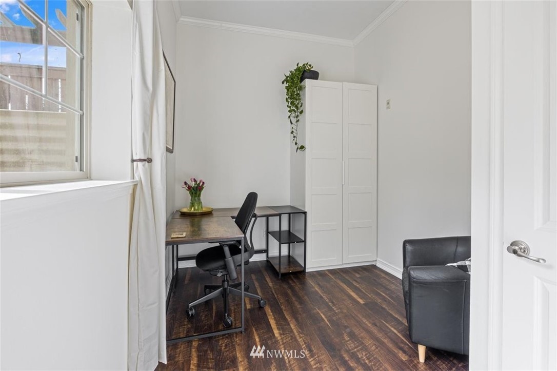 10139 Holman Road Northwest Seattle, WA 98177 - Photo 25 of 32 Gallery Image 25