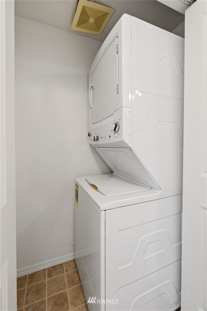 10139 Holman Road Northwest Seattle, WA 98177 - Photo 28 of 32 Gallery Image 28