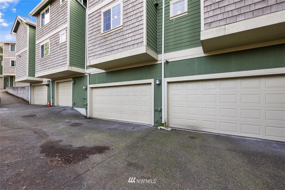 10139 Holman Road Northwest Seattle, WA 98177 - Photo 29 of 32 Gallery Image 29