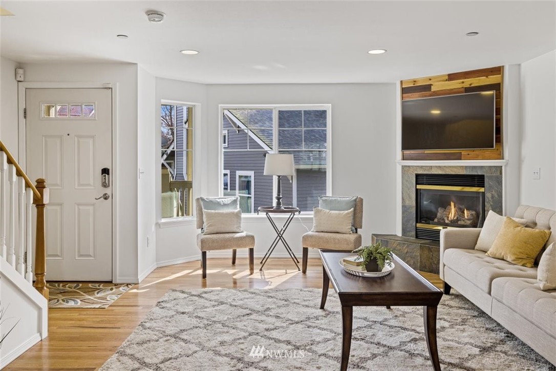 10139 Holman Road Northwest Seattle, WA 98177 - Photo 7 of 32 Gallery Image 7