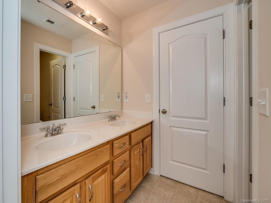5826 Cactus Valley Road Charlotte, NC 28277 - Photo 22 of 24 Gallery Image 22