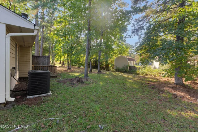 $1,350 | 1615 RaceTrack Road, New Bern, NC 28562
