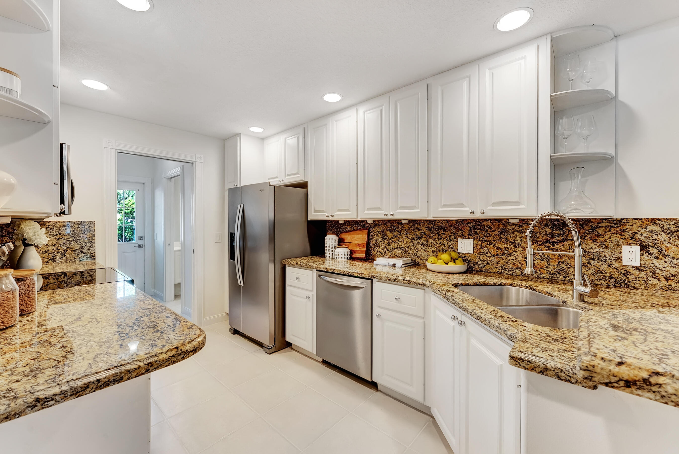 3184 West Community Drive Jupiter, FL 33458 - Photo 9 of 28 DSC06117